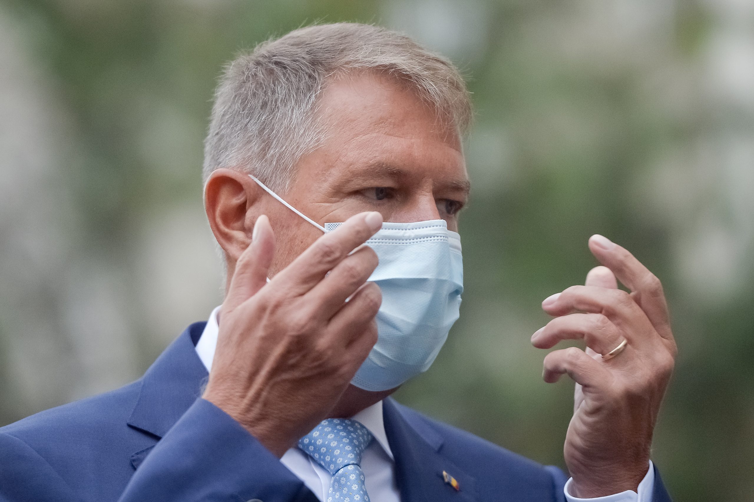 Klaus Iohannis: „Trebuie să luăm măsuri adecvate pentru a reduce mobilitatea populației”