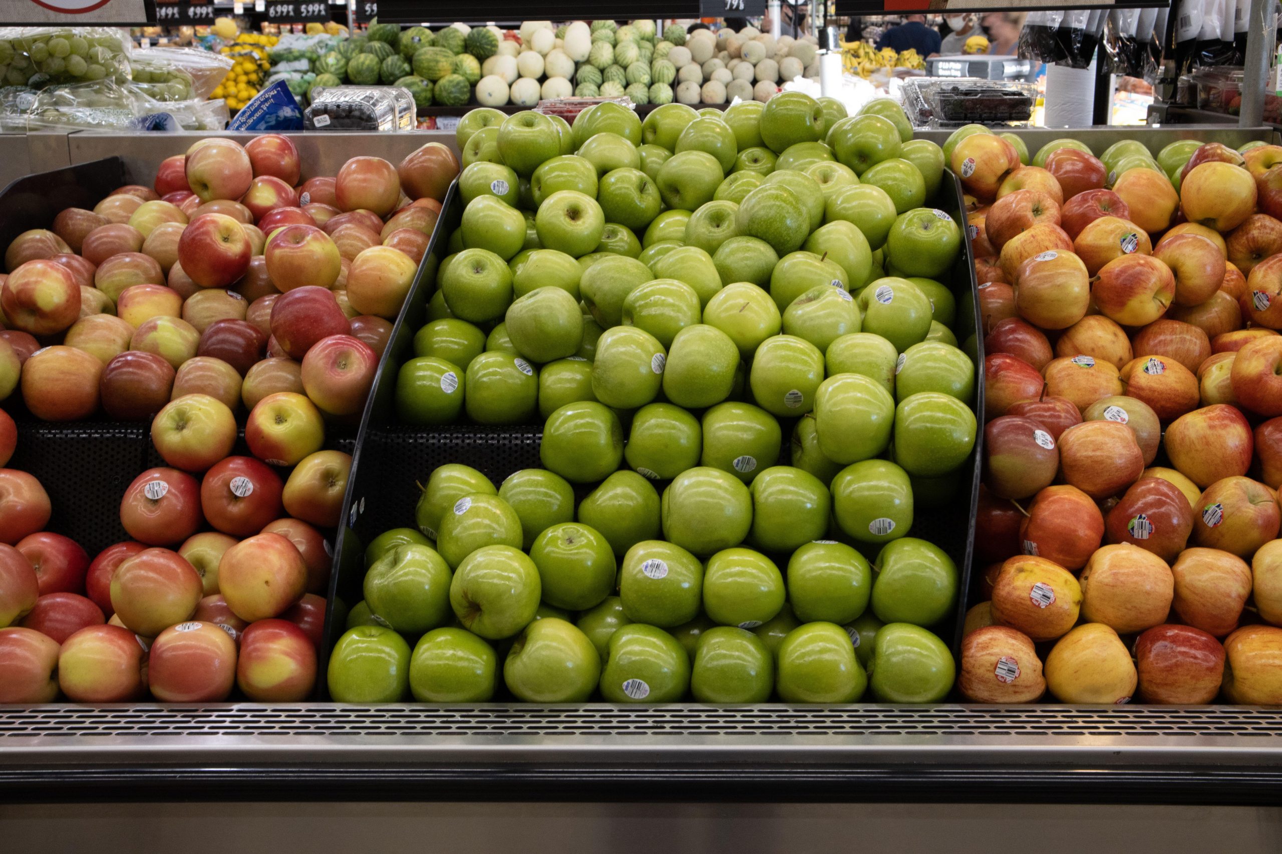 Veganii, clienții cei mai afectați de închiderea piețelor. „Puteai să legi o prietenie cu un producător de la care preferi să te aprovizionezi”