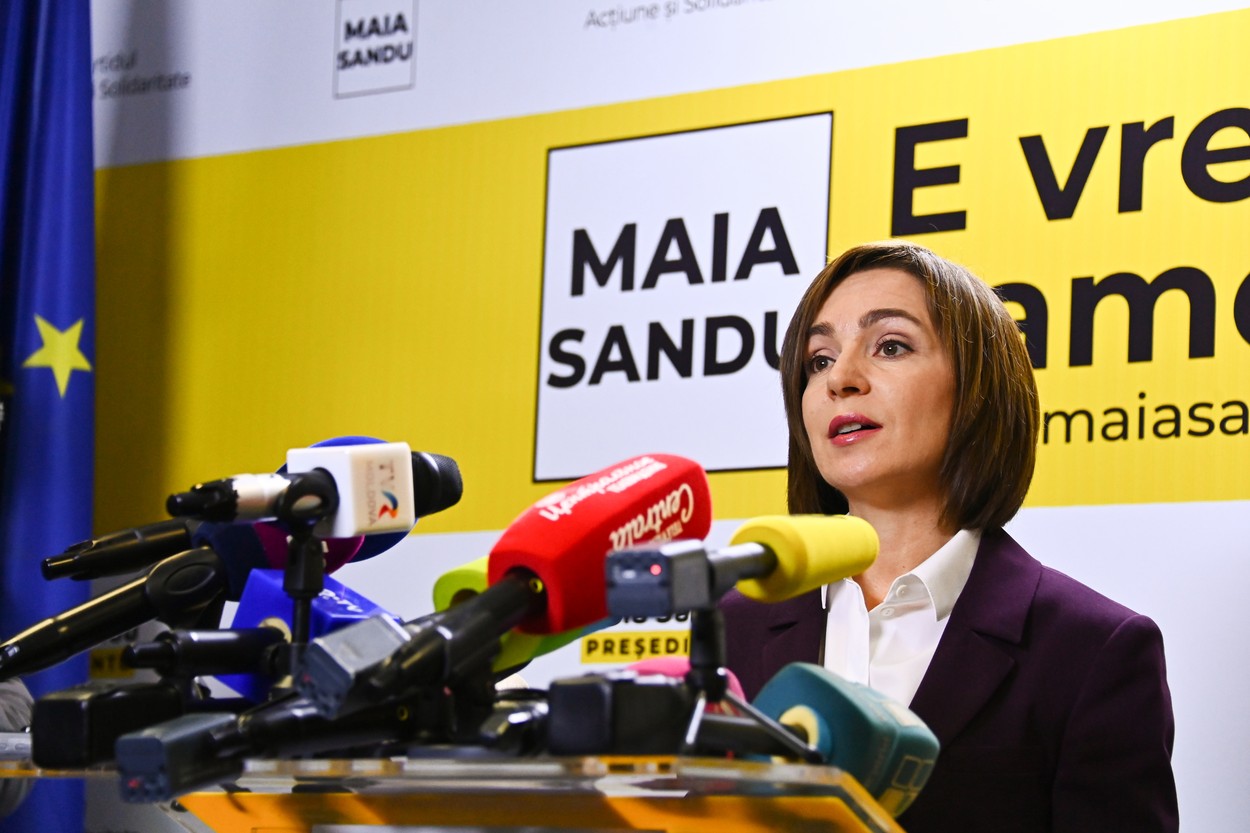 Ursula von der Leyen a felicitat-o pe Maia Sandu pentru victoria din alegeri