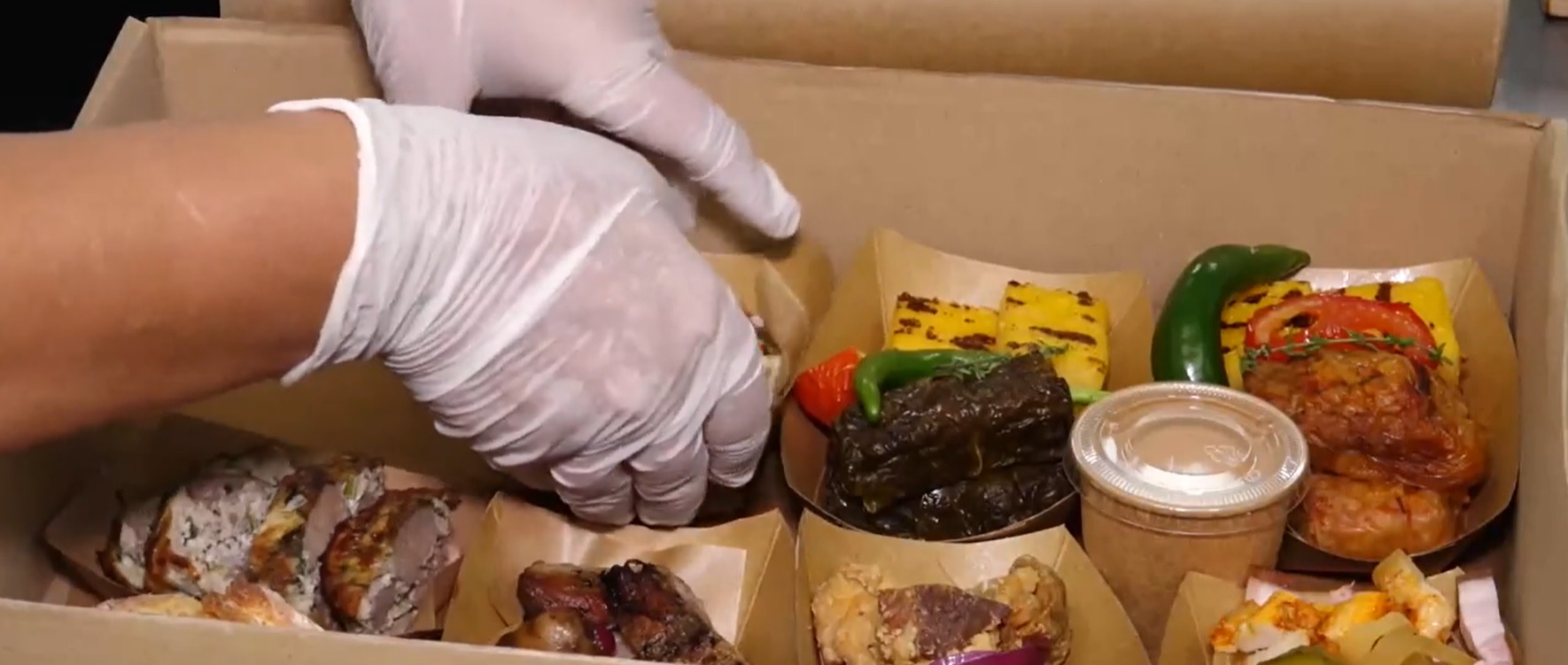 Masa de Crăciun, la un click distanță. Firmele de catering pregătesc de pe-acum  meniurile festive