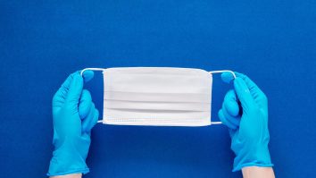 31 de milioane de măști de protecție, oprite de la comercializare de Protecția Consumatorilor