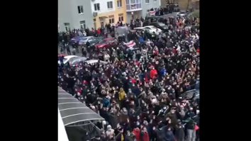 Noi proteste în Belarus.  Zeci de manifestanți au fost reţinuţi. Trupele au tras cu gloanţe de cauciuc şi gaze lacrimogene. VIDEO