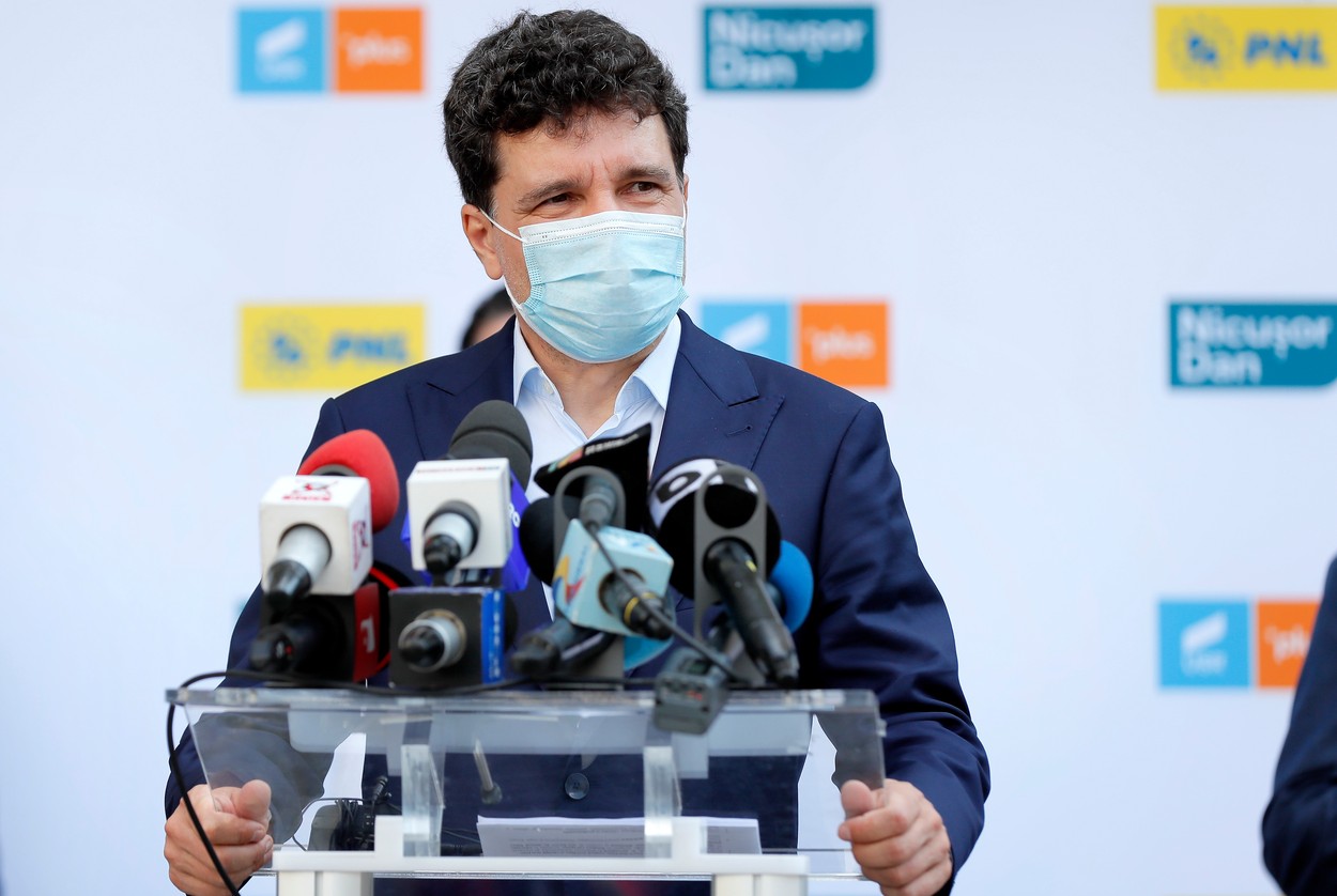 Cum vrea Nicușor Dan să facă transportul în comun din Capitală sigur pentru cei care-l folosesc