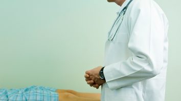 O gravidă de 36 de ani a murit la Craiova, în salonul izolator. Era suspectă de COVID-19. Cazul este anchetat