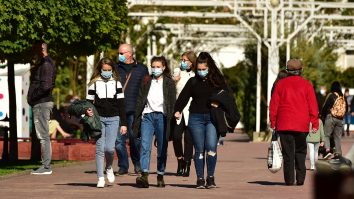 Predicție îngrijorătoare. Vor fi tot mai multe cazuri și decese până de Crăciun în România, anunță ECDC