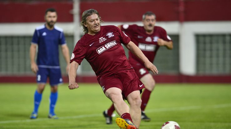 Dănuț Lupu are Covid. Fostul mijlocaș este intubat la Spitalul Colentina