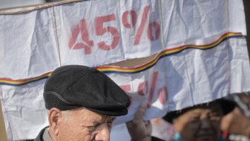 Pensiile și salariile vor crește în perioada următoare, dă asigurări ministrul Finanțelor