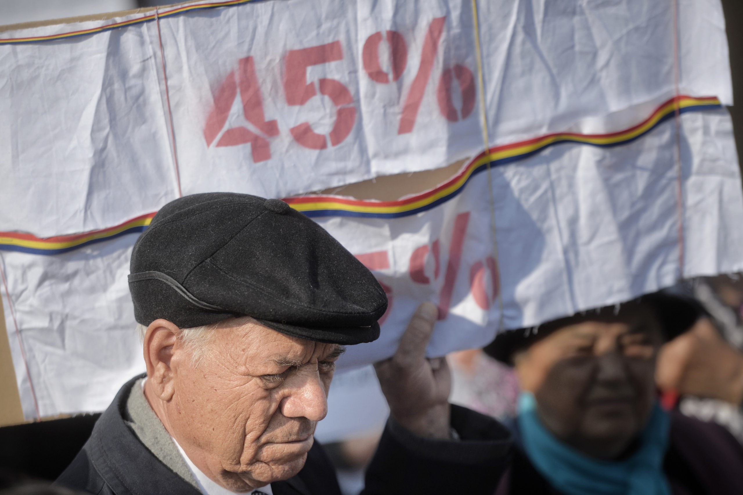 Pensiile și salariile vor crește în perioada următoare, dă asigurări ministrul Finanțelor