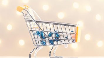 Amazon a scumpit cu 50% iodura de potasiu de la începerea invaziei în Ucraina