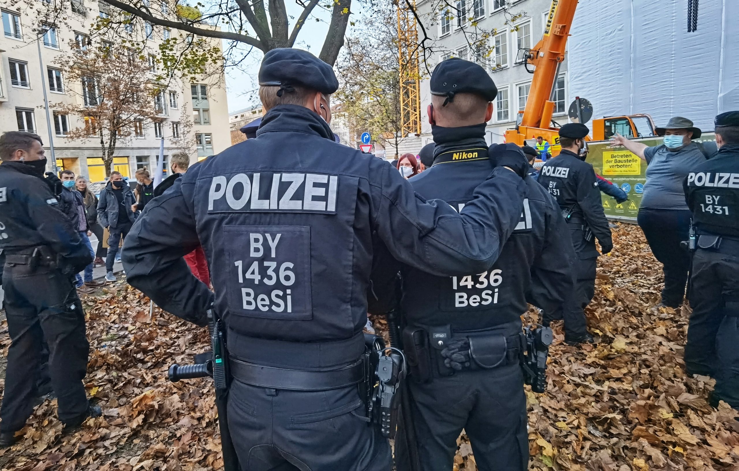 Mii de persoane din Berlin au fost evacuate din case. A fost găsită o bombă din Al Doilea Război Mondial