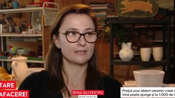 O profesoară de artă ceramică şi-a transformat pasiunea într-un business de succes, în plină pandemie