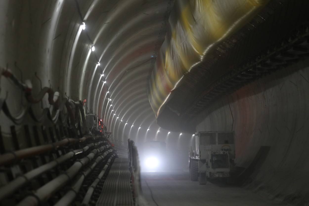 Bulgaria construieşte cel mai lung tunel din Balcani