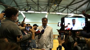 Doctorul care l-a tratat pe Navalnîi în Siberia, promovat de Putin