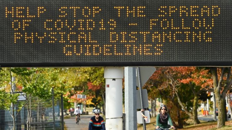 Cel mai mare oraș din Canada intră în carantină pentru cel puţin 28 de zile