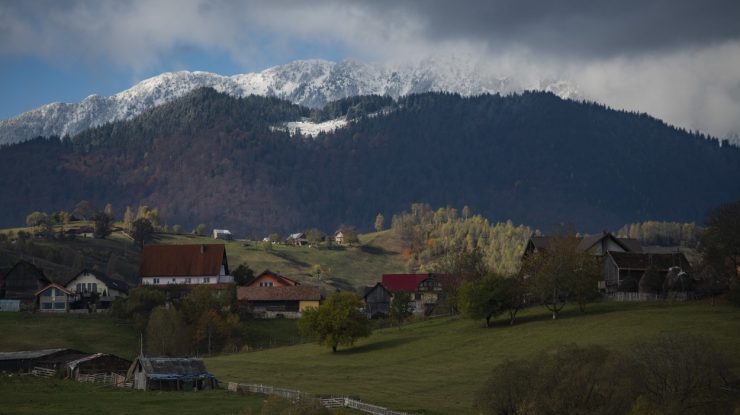 Pandemia nu oprește dorința românilor de a călători. Peste 90% dintre ei își planifică o vacanță la vară