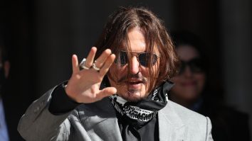 Johnny Depp a pierdut procesul împotriva tabloidului The Sun, care l-a acuzat că și-a bătut soția