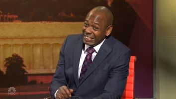 Dave Chappelle a lovit din nou: „Trump cu coronavirus a fost ca atunci când Freddie Mercury a avut HIV”