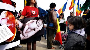 INS: Numărul deceselor din septembrie 2020, cu aproape 3.000 mai mare decât în 2019