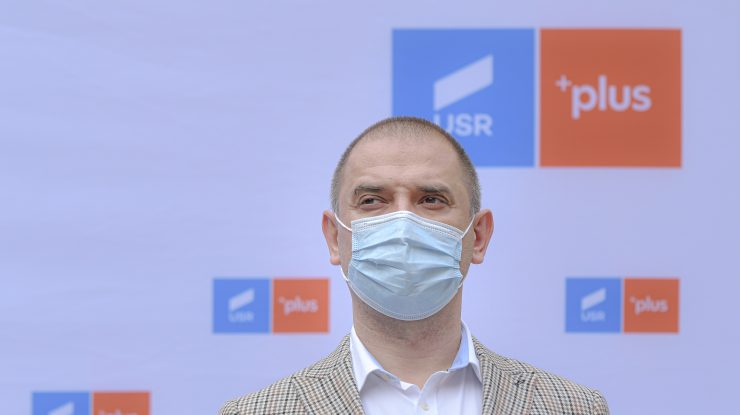 Radu Mihaiu, primarul sectorului 2: „De azi sunt posibil contact direct. Soția mea are simptome de COVID”