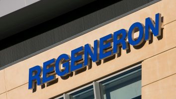 FDA autorizează folosirea de urgență a Regeneronului pentru cazurile COVID-19 ușoare și moderate