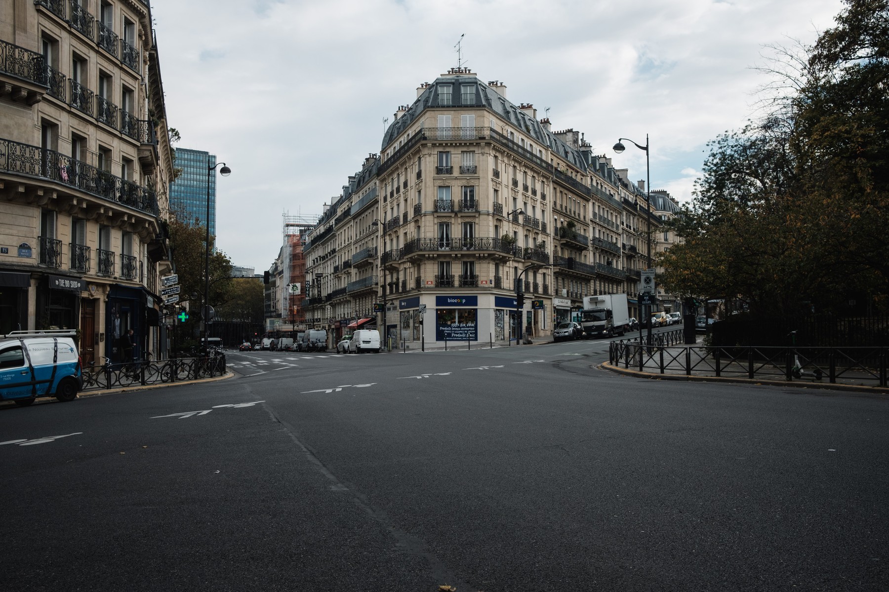 Noi condiții de intrare în Franța: Test Covid negativ la sosire și ieșire din autoizolare