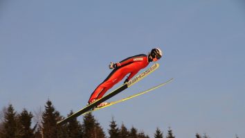 Cupa Mondială de sărituri cu schiurile a început azi. Una dintre etape se va desfășura în România, pe 19 februarie 2021