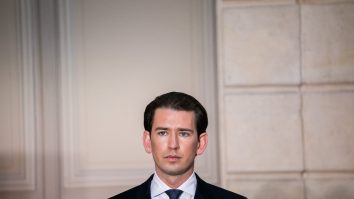 Austria scoate islamismul în afara legii, după atacul terorist de la Viena