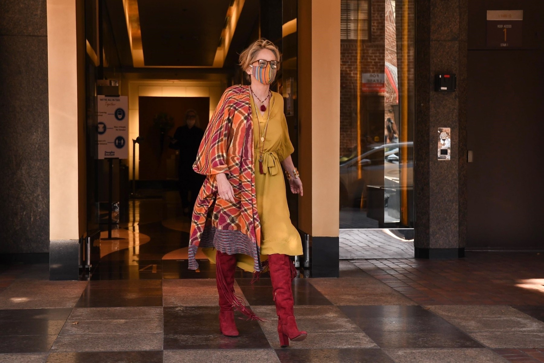 Sharon Stone, sexy şi la 62 de ani. Ce a postat actriţa pe Instagram