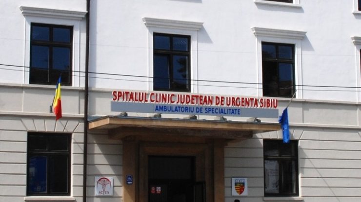 Cum arată managementul în Spitalul Județean Sibiu: 43 de paturi pe hârtie și 12 paturi ATI Covid-19 în realitate