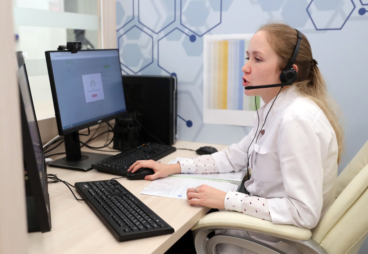 Aplicația care îți permite să accesezi gratuit consultații medicale de oriunde. De unde o poți descărca