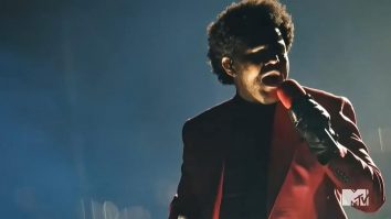 „Blinding Lights” a lui The Weeknd a detronat un hit din 1960 și a devenit piesa numărul 1 din toate timpurile în topul Billboard