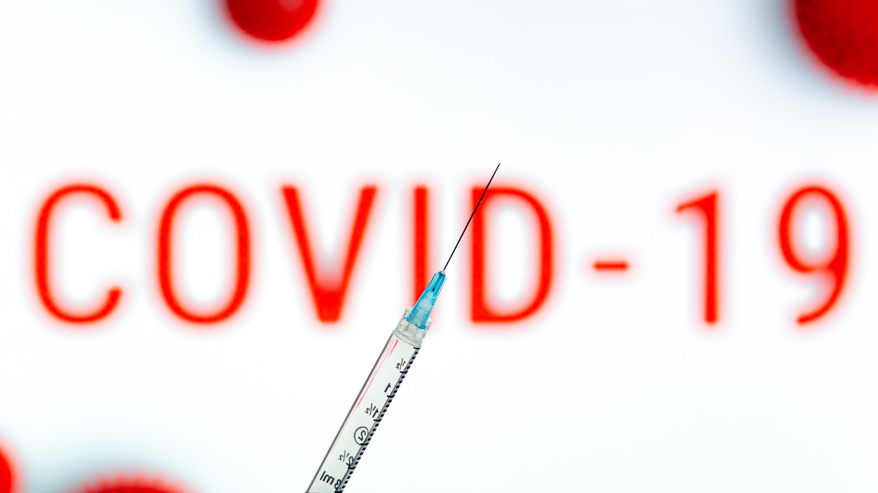 BioNTech lucrează la o formulă de vaccin care să poată fi transportată la temperatura camerei