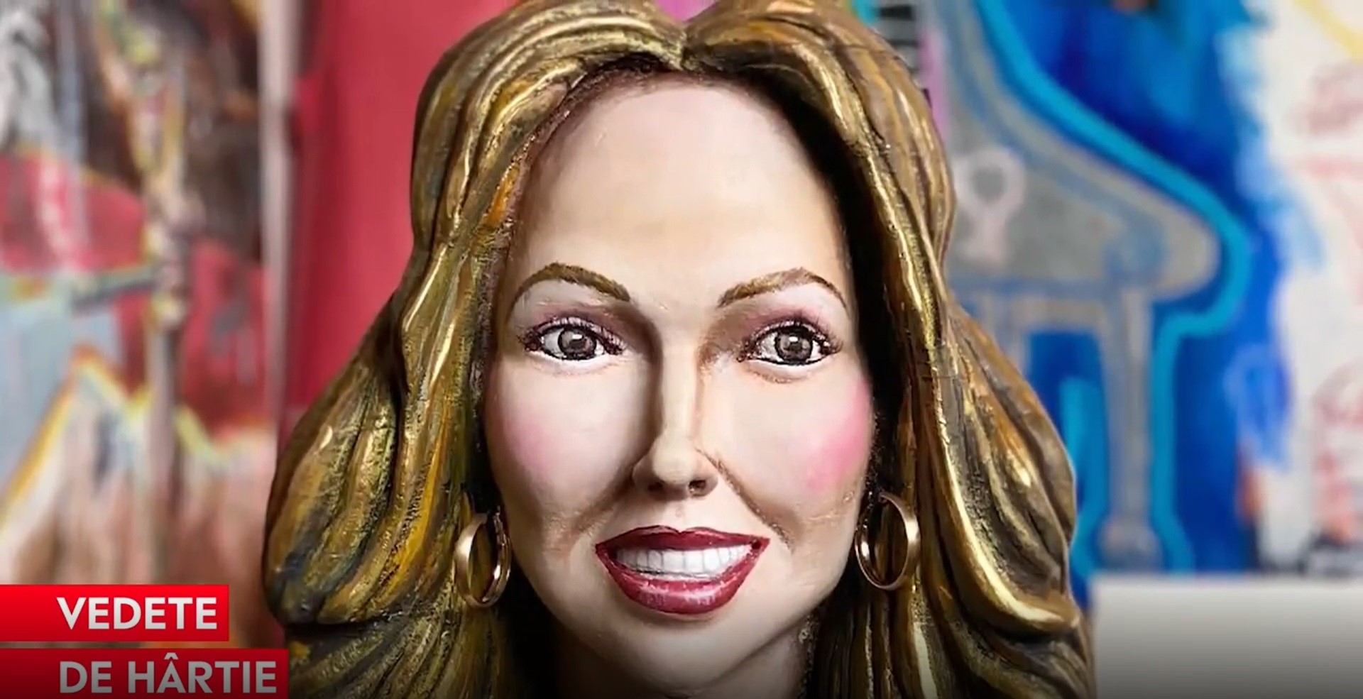 Un artist cubanez sculptează vedete din hârtie, bucăți de vinil și lemn. Cum „i-a recreat“ pe Thalia și Bob Marley