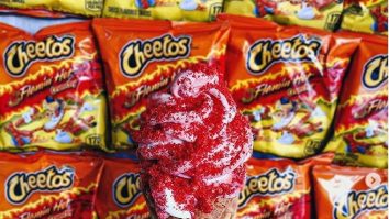 Un tânăr român de 20 ani are propria afacere cu dulciuri aduse din America