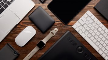 VIDEO. O bicicletă de 2.500 de dolari, un telefon de la Samsung și un ceas inteligent, printre cele mai bune gadgeturi din 2020