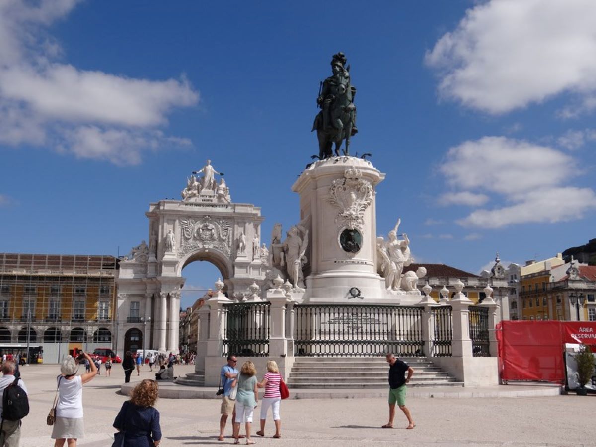 Portugalia prelungește restricţiile până pe 23 decembrie. Ce se întâmplă de sărbători