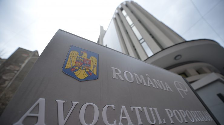 Poliţia locală a amendat o persoană care s-a adresat Avocatului Poporului. Reacția instituției