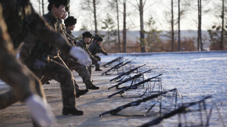 CIA: China face experimente pe oameni pentru a crea super-soldați. „Beijingul nu mai are limite etice”