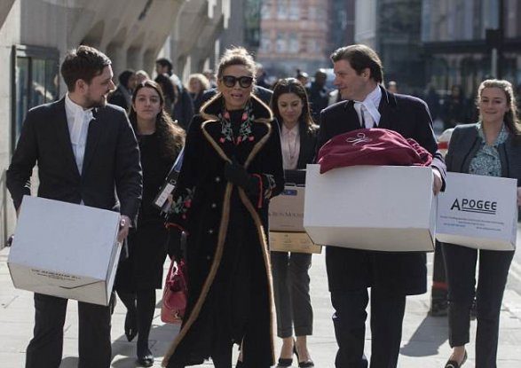 Fiul oligarhului rus, dat în judecată de propria mamă pentru avere, a fugit în Rusia: „Sunt stresat și speriat”