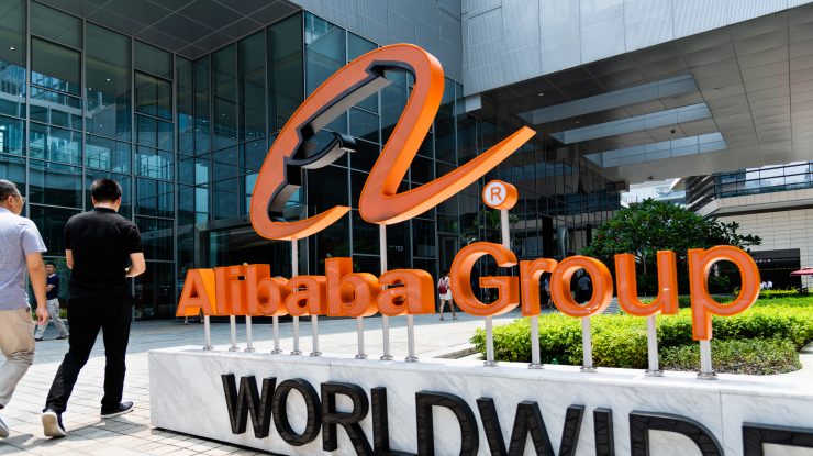 Fondatorul companiei Alibaba a concendiat o angajată care susține că a fost agresată sexual