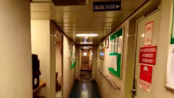 Cum trăiesc navigatorii români în pandemie. Își mențin moralul cu fărâmele de internet pe care le prind când sunt în porturi