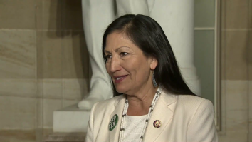 O amerindiană a fost numită de Biden la șefia Departamentului de Interne. Este primul nativ american care ajunge în această funcție