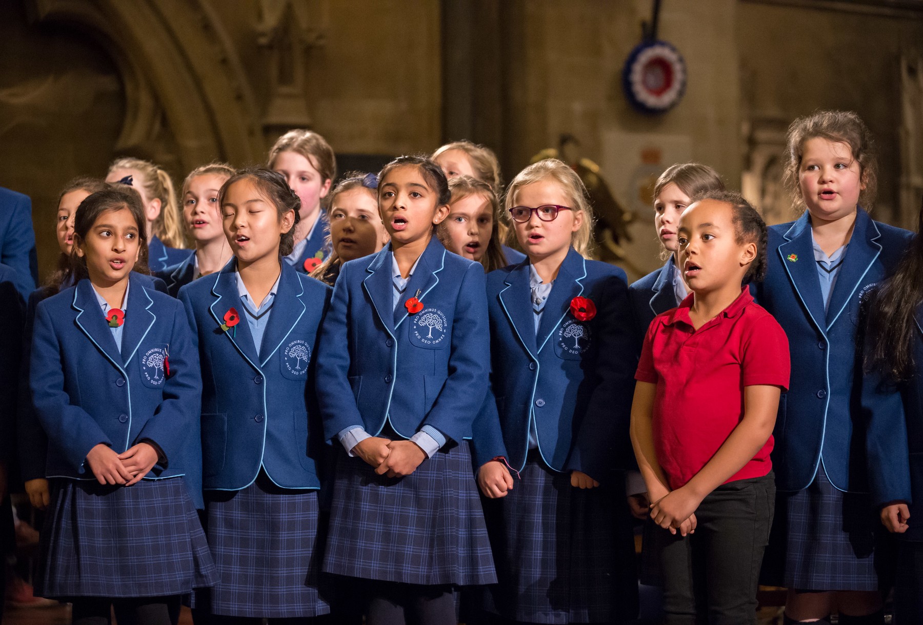 Elevii din Marea Britanie vor primi subiectele examenelor. Evaluările au fost mutate cu trei săptămâni