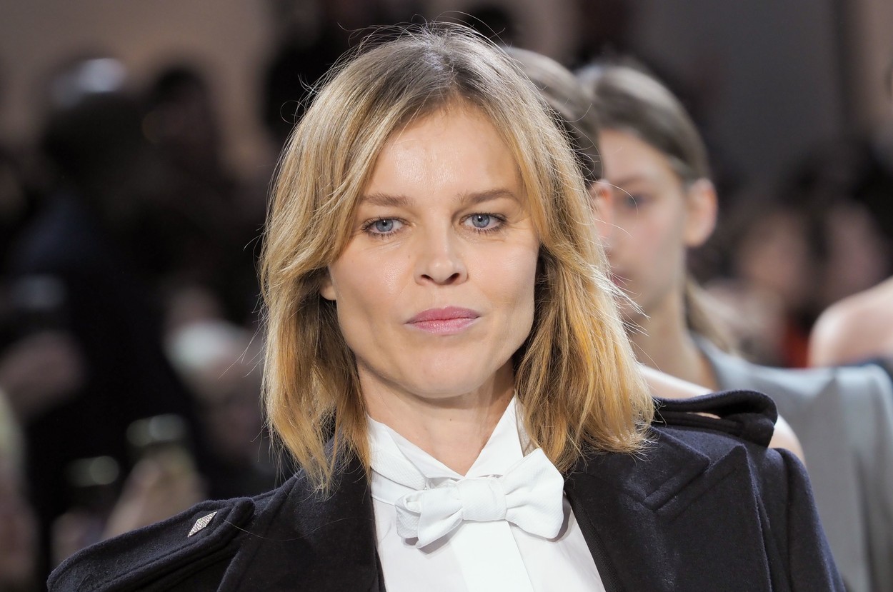 Terapie cu Instagram. Cum trece Eva Herzigova peste COVID-19