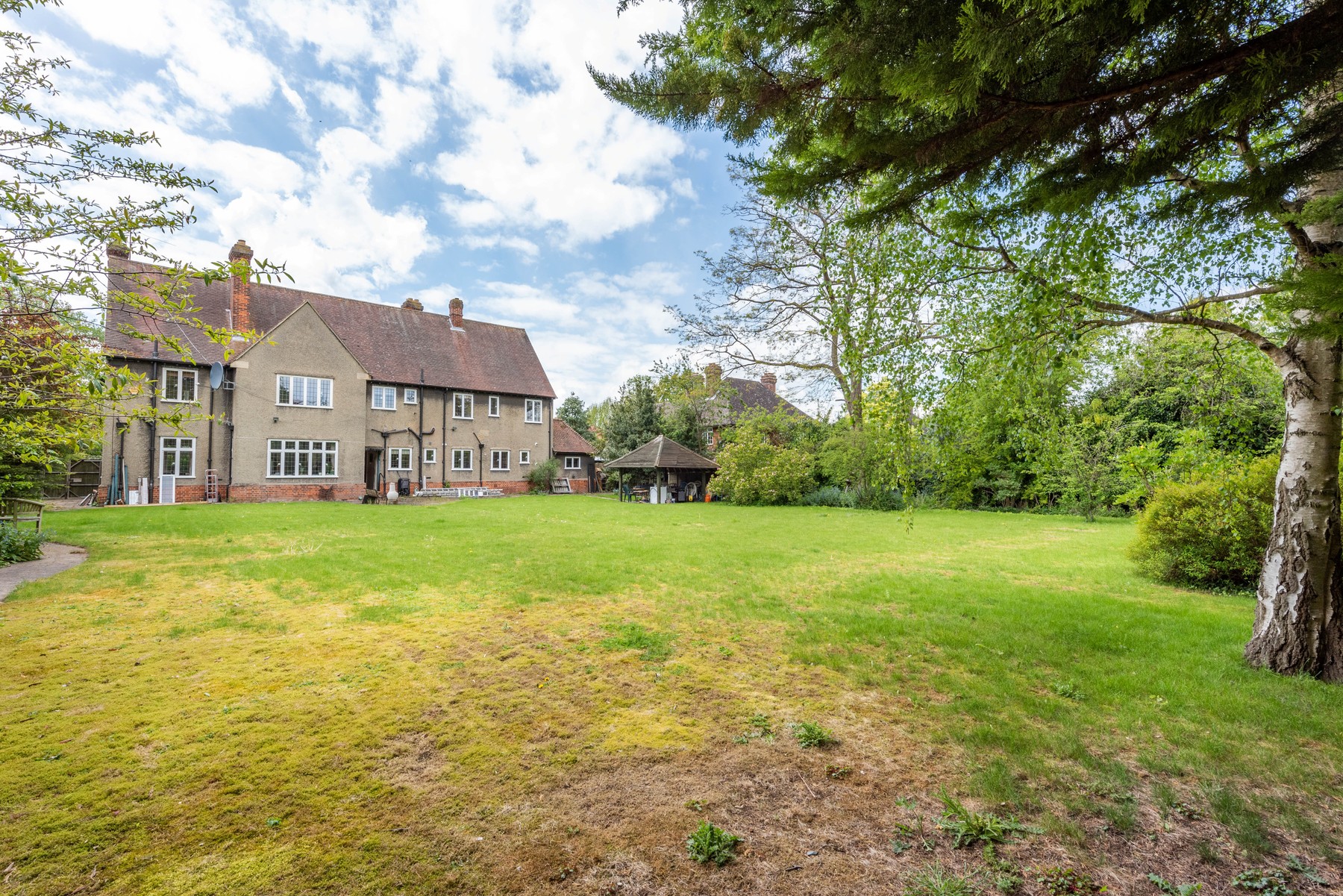 Fanii vor să cumpere casa lui J.R.R. Tolkien și să o transforme în muzeu