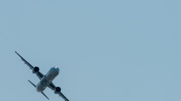 Companiile aeriene din Ghana vor fi amendate cu 3.500 de dolari pentru fiecare pasager nevaccinat