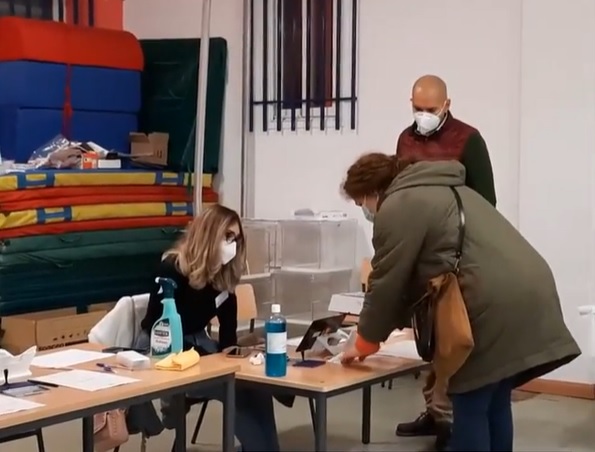 Alegeri Parlamentare 2020. Românii din Spania sunt primii care își aleg parlamentarii: „Să nu ne pierdem speranţa”