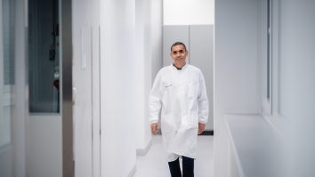 Inventatorul vaccinului Pfizer a ajuns printre cei mai bogați 500 de oameni din lume. Averea lui Ugur Sahin