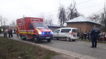 Accident rutier în Teleorman: Patru persoane au fost lovite de o mașină. Trei dintre ele sunt în stare gravă