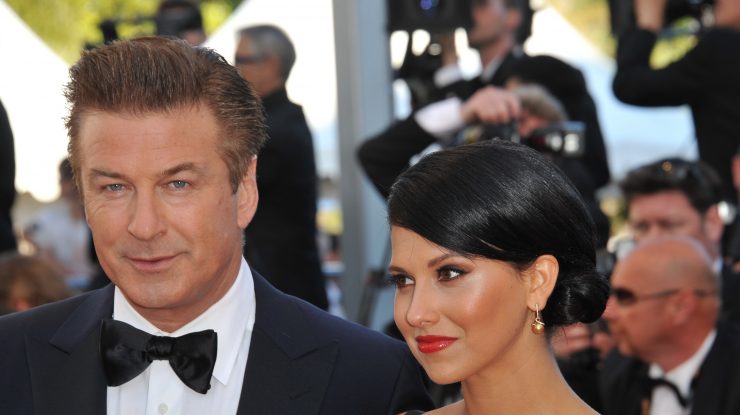 Soția lui Alec Baldwin, acuzată că a mințit că are origini spaniole. Hilaria Baldwin a dat explicații despre ultima controversă